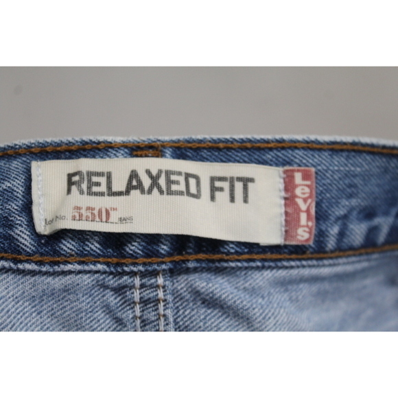 Levi's 550 Men Blue Jeans Relaxed Fit Denim Size 38X30 - Picture 2 of 9
